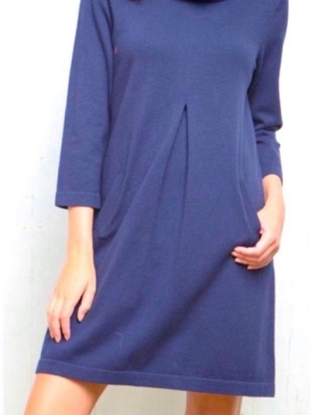 Tyler Boe Classic Navy Shift Dress with Three-Quarter Sleeves